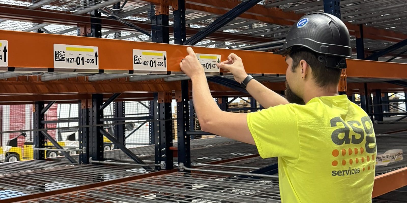 Why Use a Warehouse Labeling Specialist?